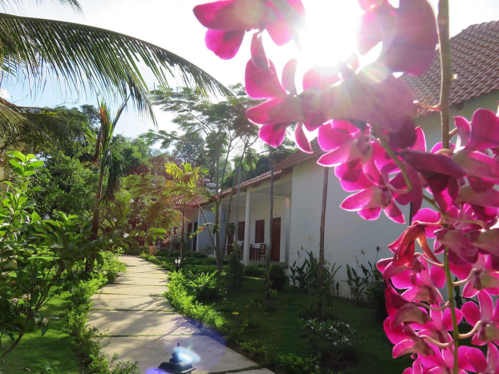 Highland Bungalow Phu Quoc Exterior photo